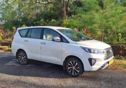 Toyota Innova Crysta