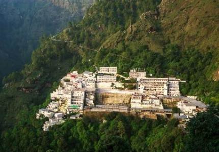 Katra, Vaishno Devi Bhawan Darshan, Patnitop Hills Relax Tour