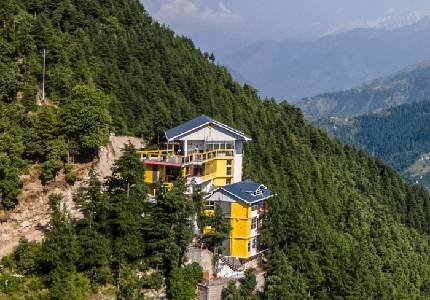Amritsar Round Trip: Dalhousie–Dharamshala Scenic Tour