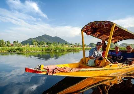 Chandigarh to Srinagar Quick Getaway with Lakes & Gardens