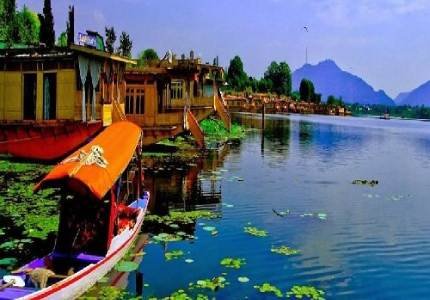 Katra, Vaishno Devi Bhawan Darshan, Patnitop Hills Relax Tour
